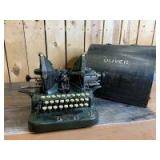 Oliver Typewriter