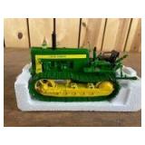 1/16 Scale Ertl John Deere 420 Crawler