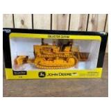 1/16 Scale RC2 John Deere 2010 Crawler w/ Blade