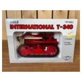 1/16 Scale Ertl Case IH T-340