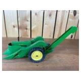 1/16 Scale Ertl John Deere Model 60 w/ Mounted Corn Picker