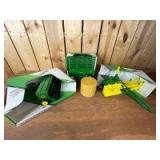 1/16 Scale Ertl John Deere (4)-items