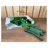 1/16 Scale Ertl John Deere (2)-disks