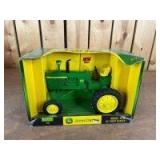 1/16 Scale RC2 John Deere 4010 Diesel Hi-Crop