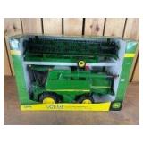 1/16 Scale Bruder John Deere T670i Combine