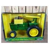 1/16 Scale Ertl John Deere 4620