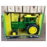 1/16 Scale Ertl John Deere Collector Edition 4620