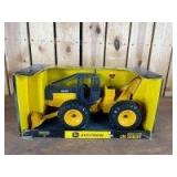 1/16 Scale RC2 John Deere Log Skidder