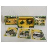 1/64th Ertl/RC2 John Deere (6)-sets of items