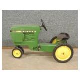Pedal Ertl John Deere Model 55