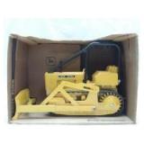 1/16th Ertl John Deere 450