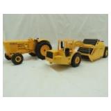 Various Scales Ertl John Deere (2)-industrial machines
