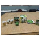 John Deere memorabilia lot (7)-items