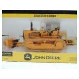 1/16th RC2 John Deere 2010 Industrial