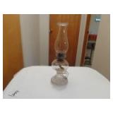 Glass base kerosene lamp