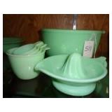 Jadite mixing bowl set, juicer, and measuring cup