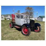 1928 Ford AA Wrecker Truck