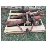 Front Axle and Rear End