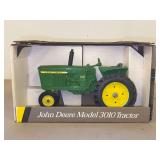 1/16 John Deere 3010 NIB Ertl