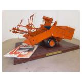 1/12 Allis Chalmers 60A All-Crop Combine Franklin Mint