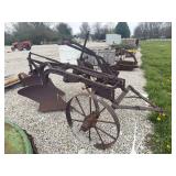 IHC Two-Bottom Chain Lift Plow
