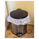 Mini silver trashcan
