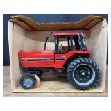 1/16 IH 5088 NIB Ertl