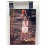 1998-99 Upper Deck Ovation Center Stage Michael Jordan #CS10