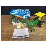1/16 John Deere 4010 1993 NFTS NIB Ertl