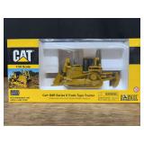 1/50 Caterpillar D8R Crawler NIB Norscot