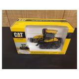 1/32 Caterpillar Challenger MT765 NIB Norscot