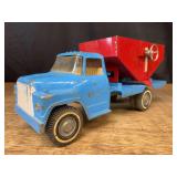 1/16 IH Loadstar Gravity Bed Truck Ertl