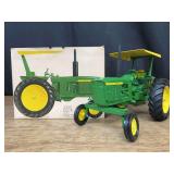 1/16 John Deere 4020 ROPS NIB Ertl