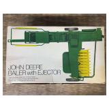 1/16 John Deere Baler NIB Ertl