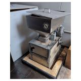 Grain Grinder Lot