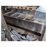 5 Ft - 3 Bay stainless sink