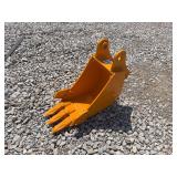 2026 GIYI 12" Excavator Bucket