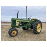 John Deere Model 520 Gas Row Crop