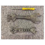 (3) Wrenches + Screwdriver