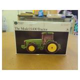 1/32 John Deee 8400 Precision NIB Ertl
