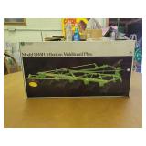 1/16 John Deere F145-H Plow Precision NIB Ertl