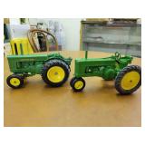 (2) 1/16 John Deere 60 + AR Ertl