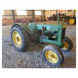 John Deere Unstyled Model BR
