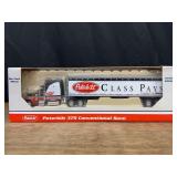 1/64 Peterbilt Semi NIB SC