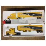 1/54 Mack Vision Semi NIB 1st Gear