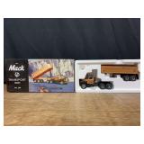 1/34 Mack R-600 Dump Semi NIB 1st Gear