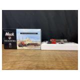 1/34 Mack R-600 Lowboy NIB 1st Gear