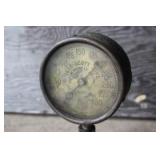 Garr-Scott Line M. Rumley Company pressure gauge