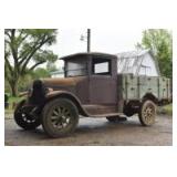 1928 International 1 Ton Truck with Grain Racks 