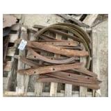 Pallet with Skid Rings and Lugs